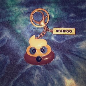 I am selling a poop emoji keychain